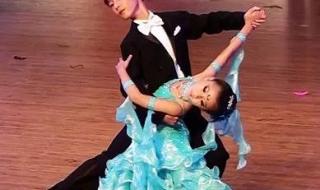 学跳拉丁舞 学跳拉丁舞